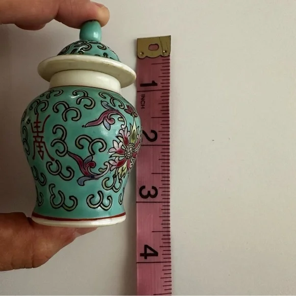 Miniature Blue Aqua Flower Jar with Lid - Picture 8 of 8